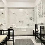 Amber Design Residence